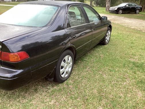 2001 Toyota Camry LE