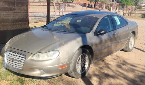 2003 Chrysler Concorde LXi