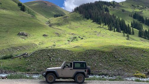 Beige 2016 Jeep Wrangler Sport
