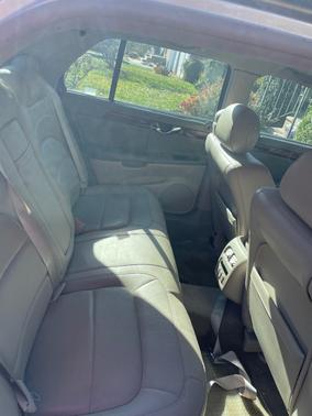 2004 Cadillac DeVille Base