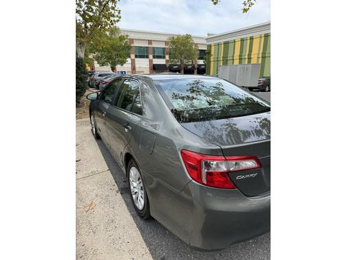 2014 Toyota Camry LE