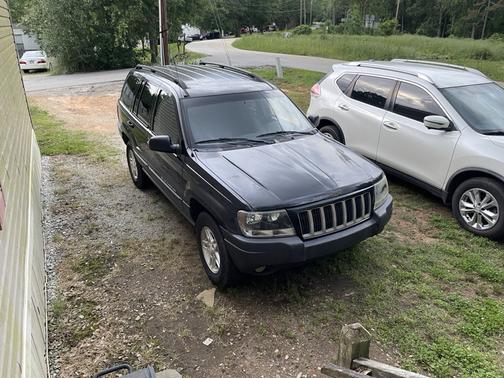 2004 Jeep Grand Cherokee Laredo