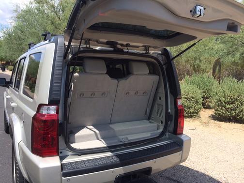 2007 Jeep Commander Limited