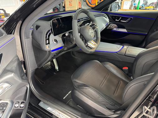 2025 Mercedes-Benz AMG E 53 E 4MATIC+