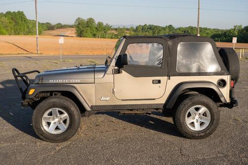 Beige 2003 Jeep Wrangler Rubicon