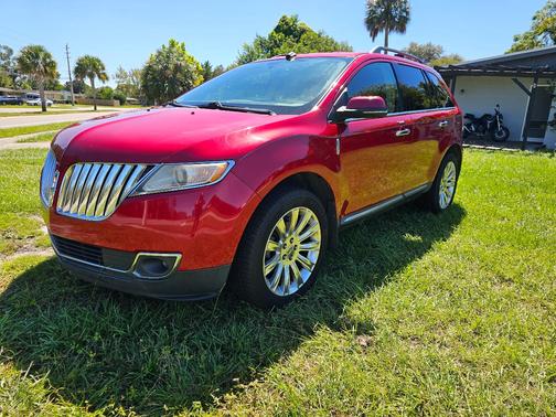 Red 2012 Lincoln MKX Base