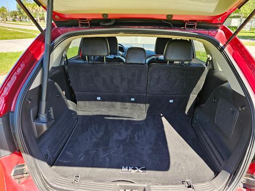 Red 2012 Lincoln MKX Base