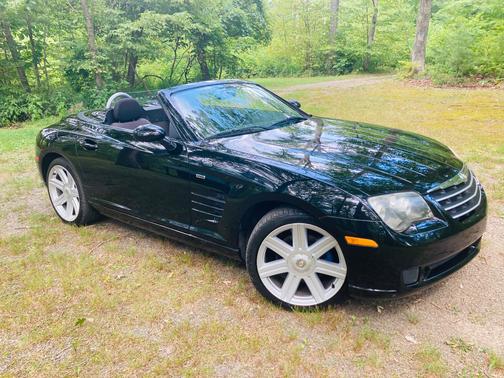 2005 Chrysler Crossfire Base