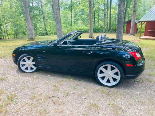 2005 Chrysler Crossfire Base