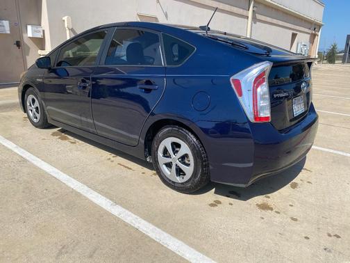 Blue 2013 Toyota Prius Four