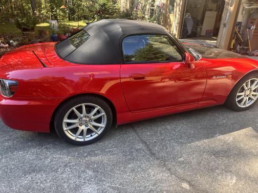 2004 Honda S2000 Base
