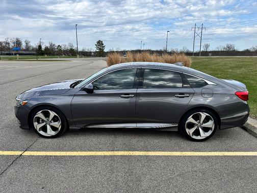 2018 Honda Accord Touring 2.0T