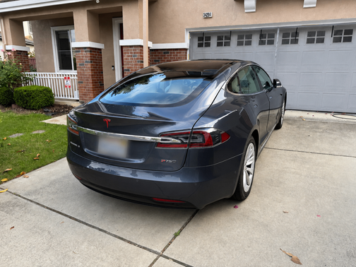 Gray 2018 Tesla Model S 75D
