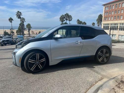 2014 BMW i3 Base w/Range Extender