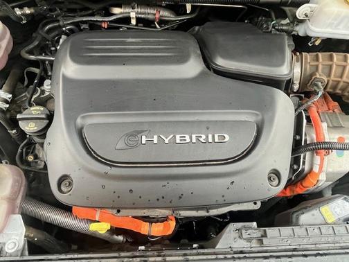 2019 Chrysler Pacifica Hybrid Touring L