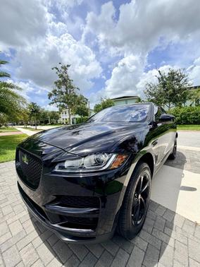 Black 2019 Jaguar F-PACE 25t Premium