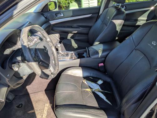 2011 INFINITI G25x Base