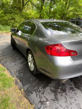 Silver 2013 INFINITI G37 x