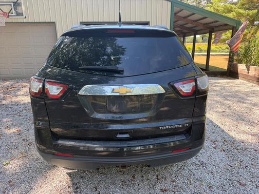 Black 2013 Chevrolet Traverse 1LT