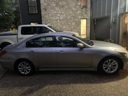 2012 Hyundai Genesis 3.8