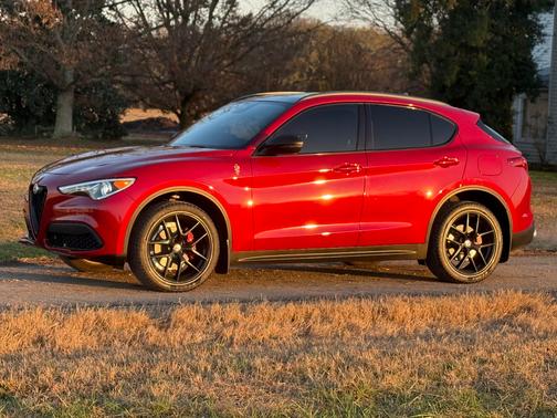 2018 Alfa Romeo Stelvio Ti Sport