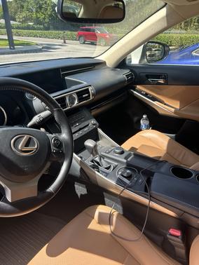 2016 Lexus IS 200t Base