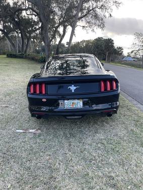 2016 Ford Mustang V6