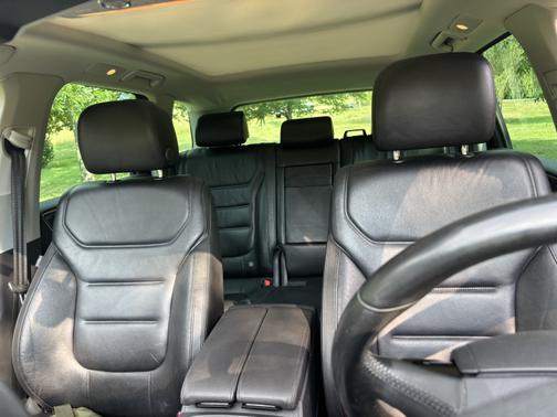 2013 Volkswagen Touareg TDI Executive