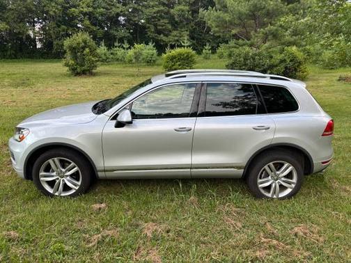 2013 Volkswagen Touareg TDI Executive