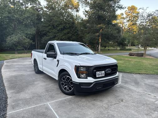 White 2023 Ford F-150 XL