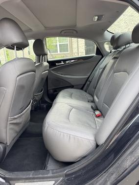 2012 Hyundai SONATA Limited