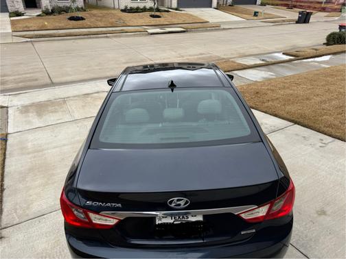 2012 Hyundai SONATA Limited