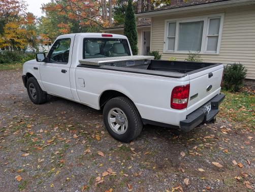 White 2011 Ford Ranger XL