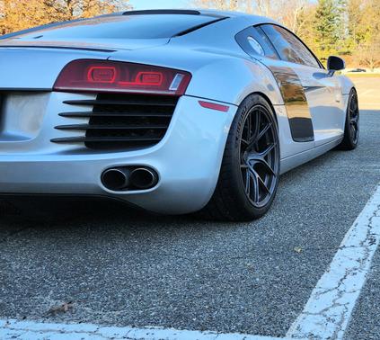 2008 Audi R8 Base