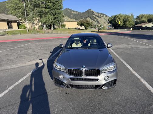 2016 BMW X6 xDrive35i