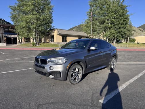 2016 BMW X6 xDrive35i