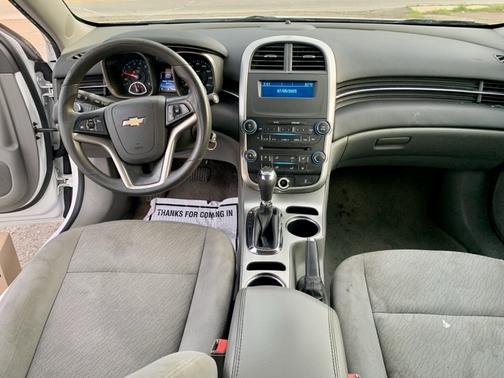 2015 Chevrolet Malibu LS