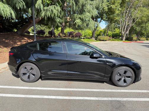 Black 2021 Tesla Model 3 Long Range