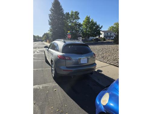 2004 INFINITI FX35 Base