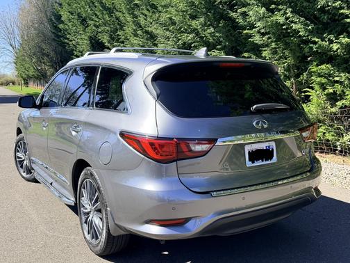 2018 INFINITI QX60 Base