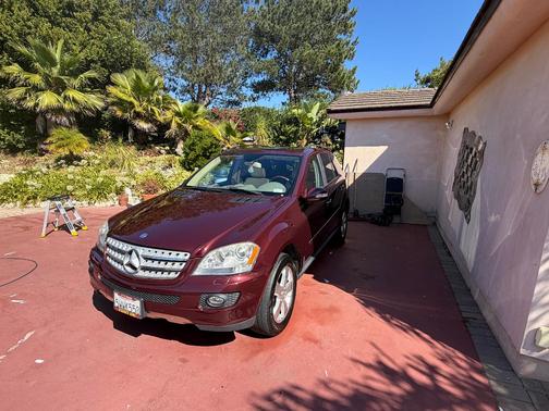 Red 2007 Mercedes-Benz M-Class ML500 4MATIC
