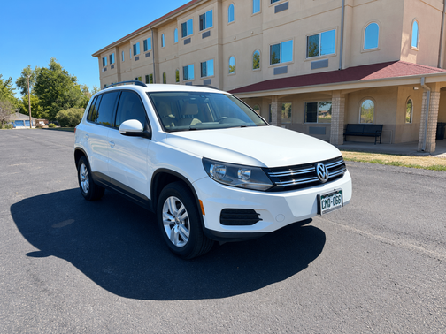 White 2017 Volkswagen Tiguan 2.0T S