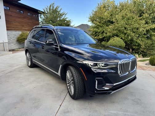 2019 BMW X7 xDrive40i