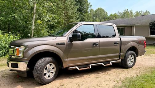 Gray 2018 Ford F-150 XLT