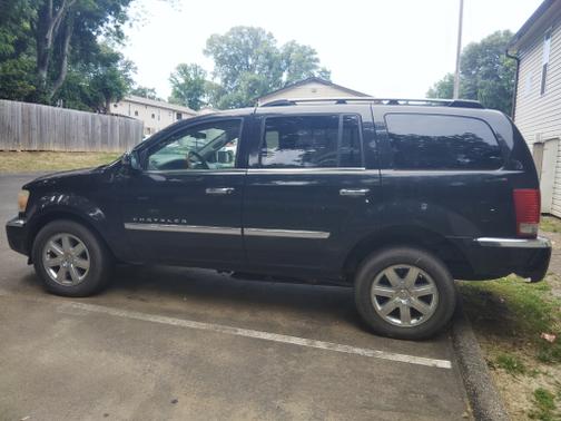2009 Chrysler Aspen Limited