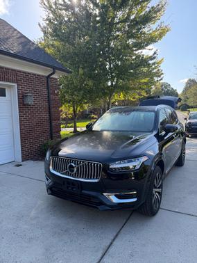 Black 2021 Volvo XC90 Recharge Plug-In Hybrid T8 Inscription 7 Passenger