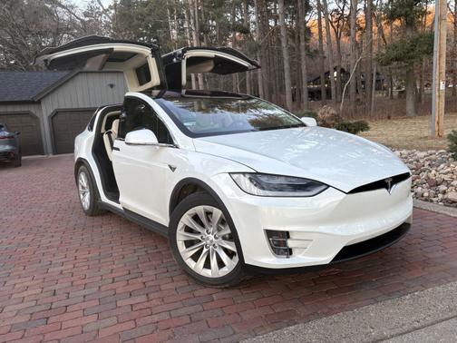 2019 Tesla Model X 100D