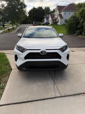 White 2019 Toyota RAV4 Hybrid LE