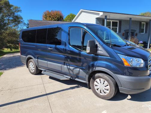 2018 Ford Transit-150 XLT