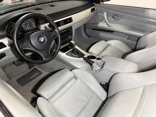 Blue 2007 BMW 328 i